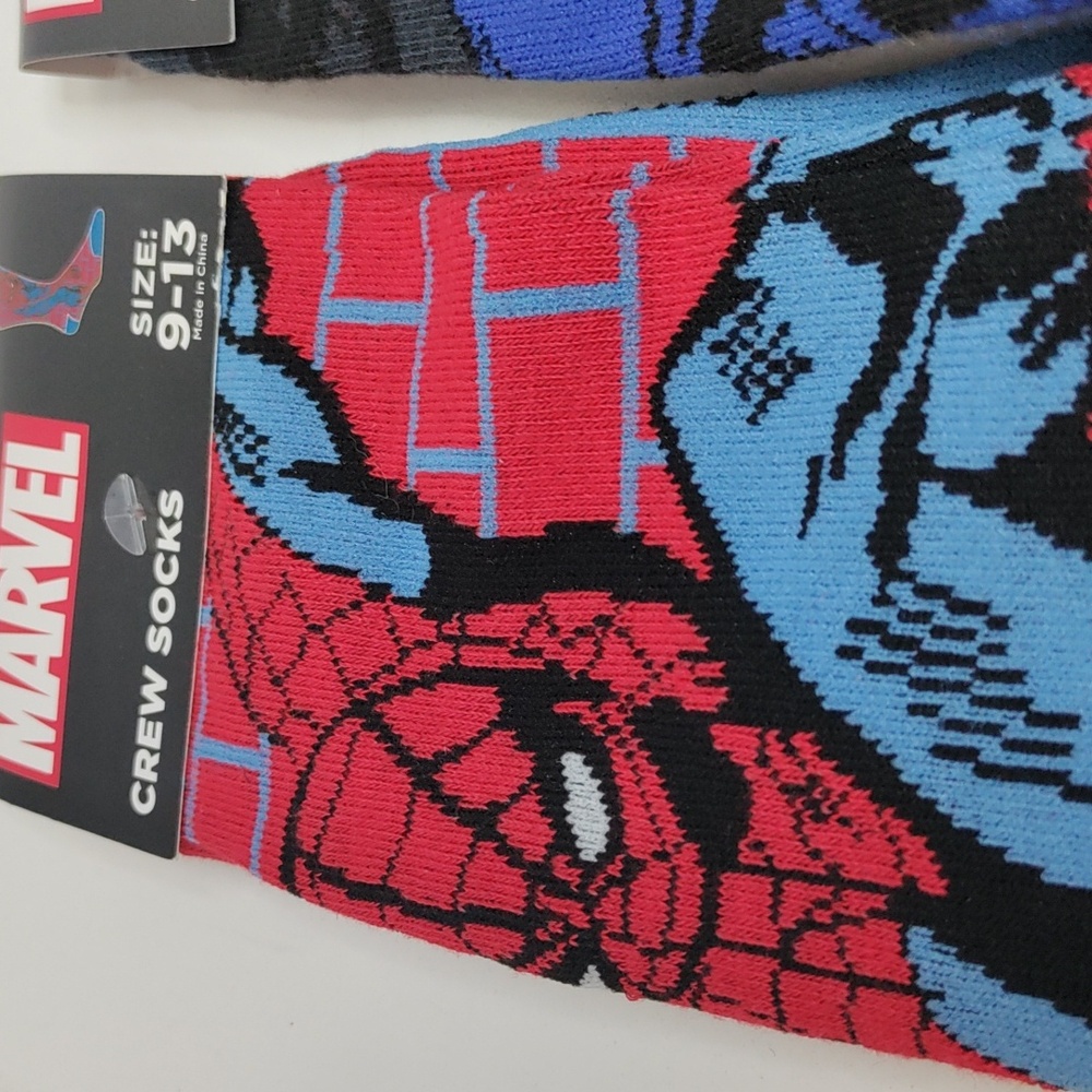 Marvel Men's Superhero Crew Socks - Blue, Black, Red - Picture 3 of 5